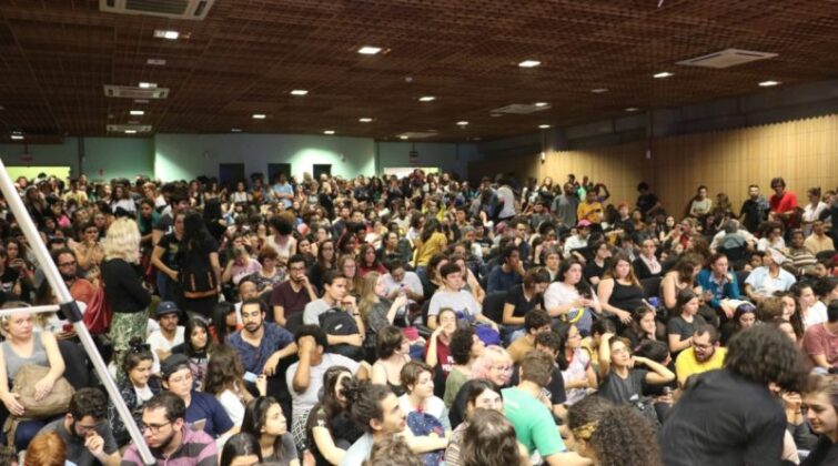 Foto: UFSC à Esquerda