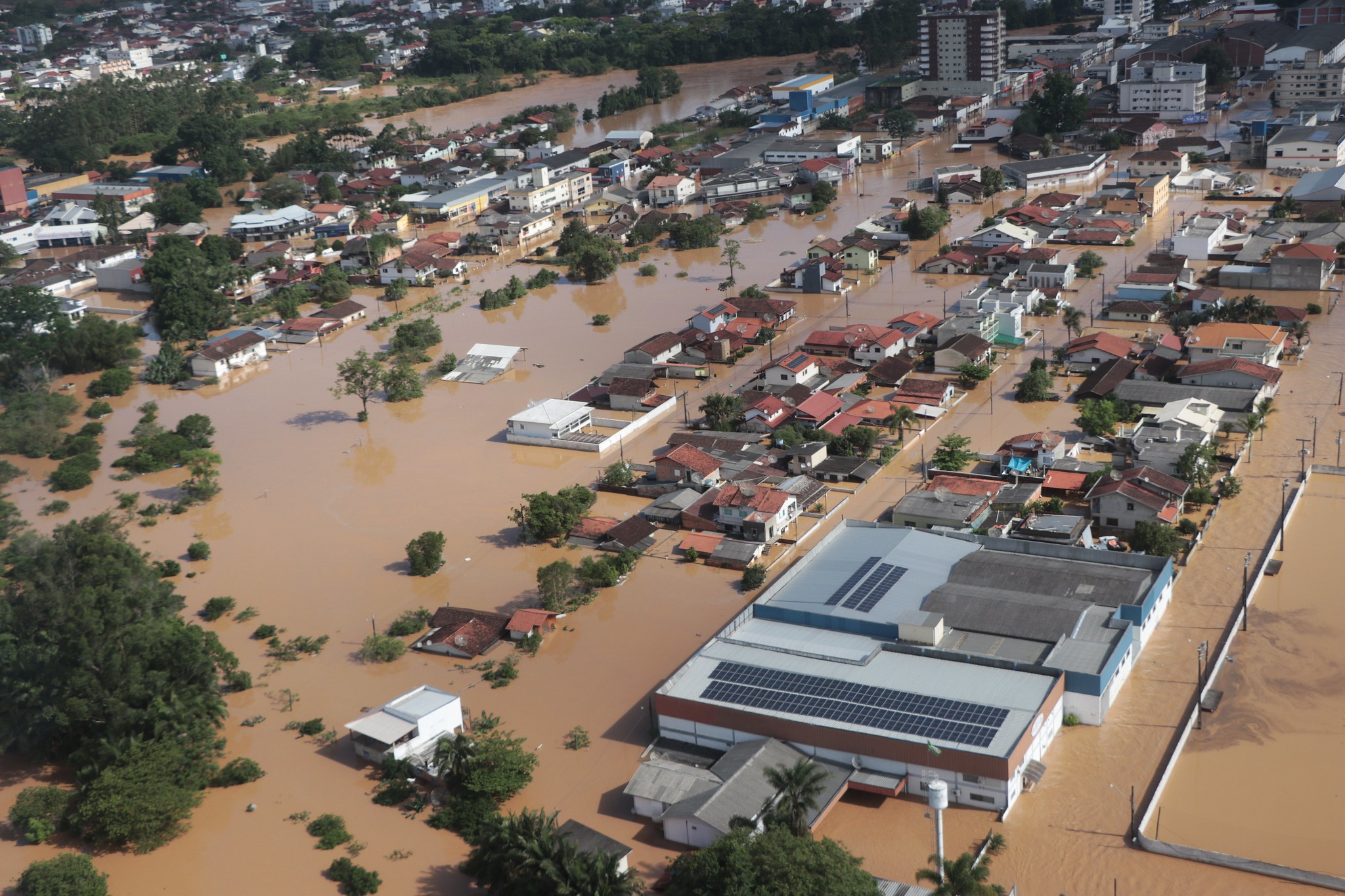 Impacto Das Fortes Chuvas Evidenciam A Crise Urbana E Ambiental Em Santa Catarina Universidade 